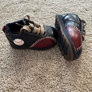Circo Baby Boys Lace Up Sneakers Shoes Size 3 Baseball Stitching Slugger Sports